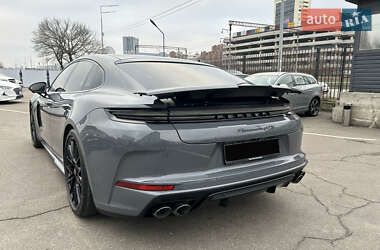 Фастбек Porsche Panamera 2024 в 