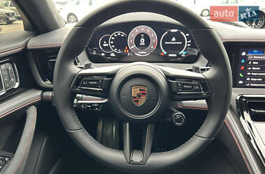 Фастбек Porsche Panamera 2024 в 