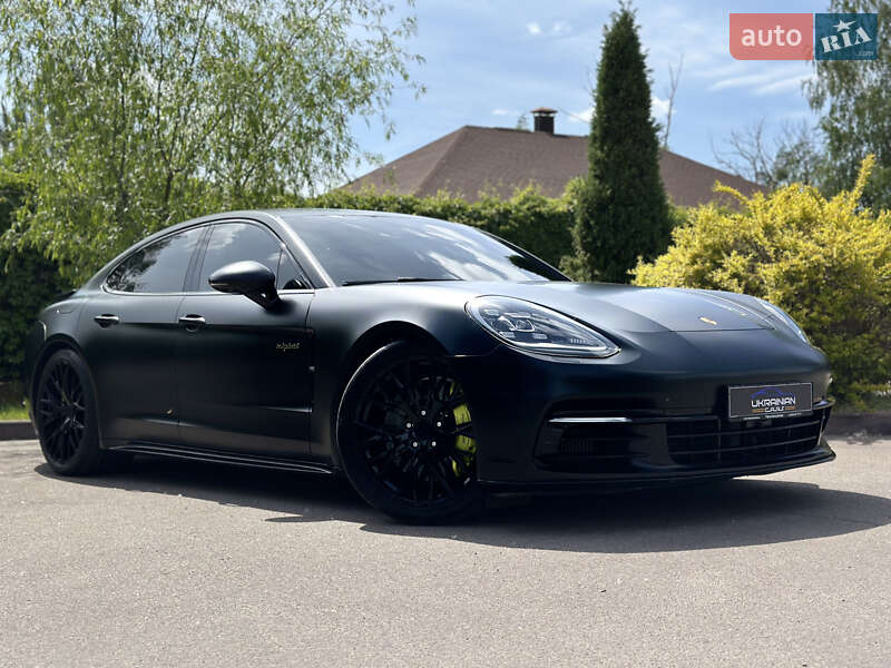 Универсал Porsche Panamera 2017 в Днепре