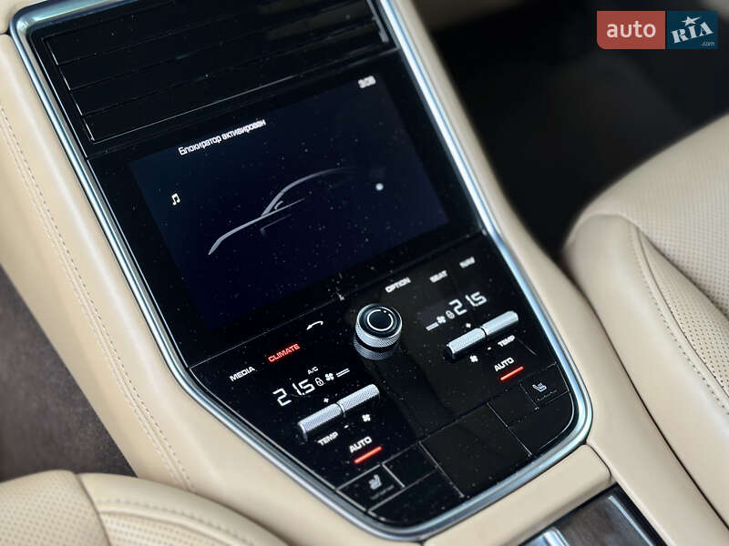 Универсал Porsche Panamera 2017 в Днепре