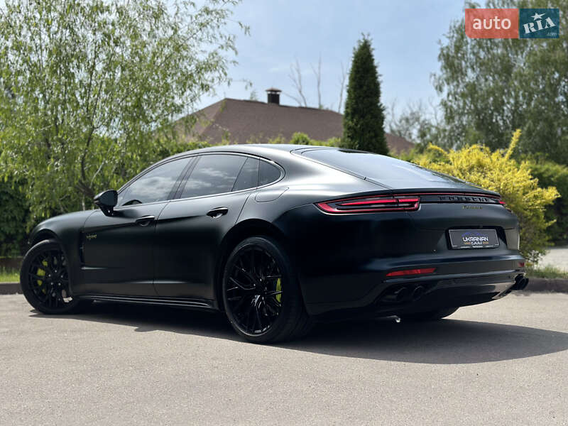 Универсал Porsche Panamera 2017 в Днепре