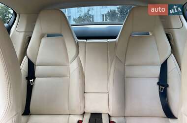 Фастбэк Porsche Panamera 2010 в 