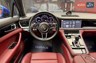 Фастбэк Porsche Panamera 2018 в 
