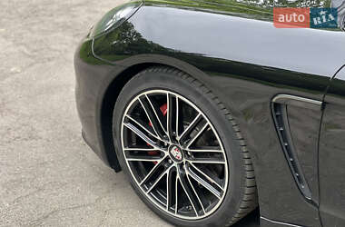 Фастбэк Porsche Panamera 2014 в 