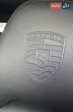 Фастбэк Porsche Panamera 2017 в 