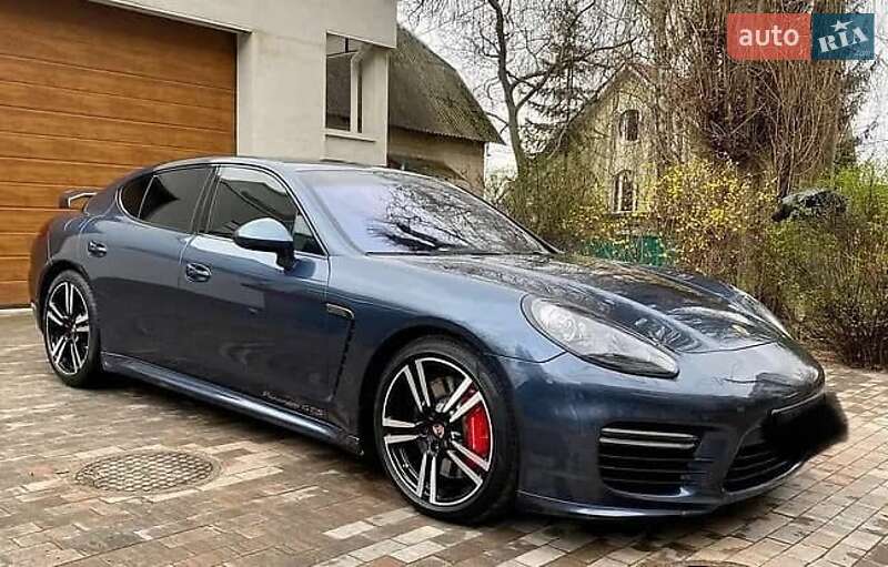 Porsche Panamera 2013