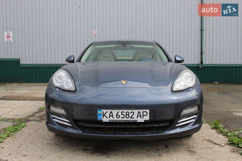 Porsche Panamera 2010