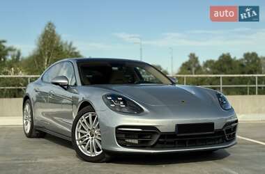 Фастбек Porsche Panamera 2021 в 