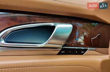 Фастбэк Porsche Panamera 2010 в 
