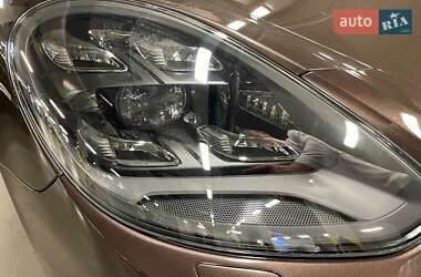 Фастбек Porsche Panamera 2018 в 
