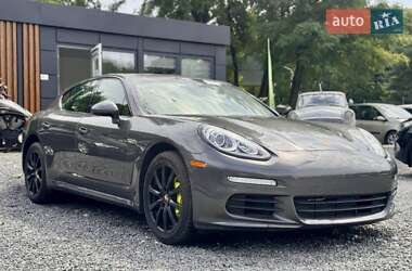 Фастбэк Porsche Panamera 2014 в 