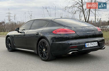 Фастбэк Porsche Panamera 2014 в 