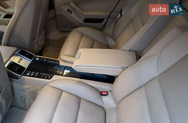 Фастбэк Porsche Panamera 2014 в 