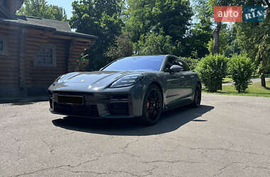 Фастбэк Porsche Panamera 2024 в 