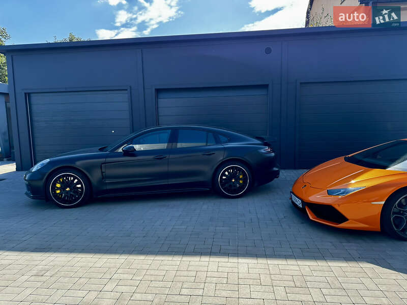 Фастбек Porsche Panamera 2017 в Києві фото 50 Фастбек Porsche Panamera 2017 в Києві