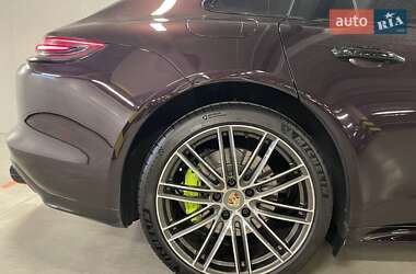 Универсал Porsche Panamera 2018 в 