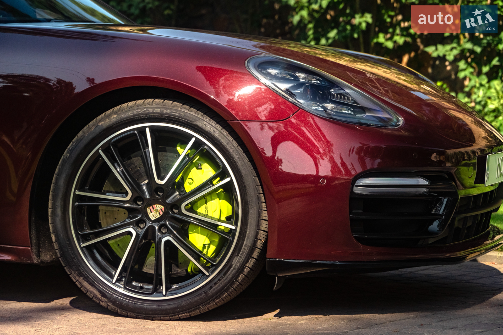 2018 Porsche Panamera - мініатюра 32