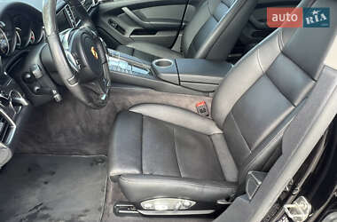 Фастбэк Porsche Panamera 2016 в 