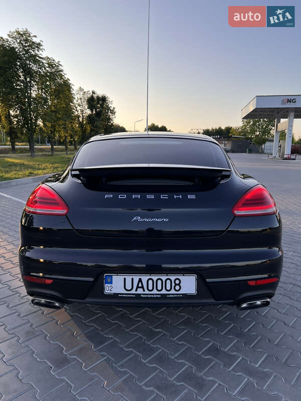 Фастбэк Porsche Panamera 2013 в Виннице фото 7 Фастбэк Porsche Panamera 2013 в Виннице