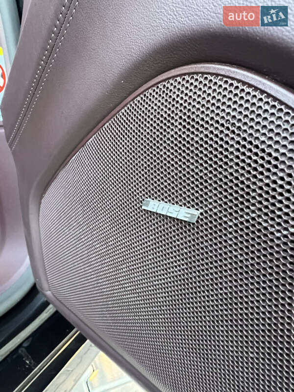 Фастбэк Porsche Panamera 2013 в Виннице фото 15 Фастбэк Porsche Panamera 2013 в Виннице