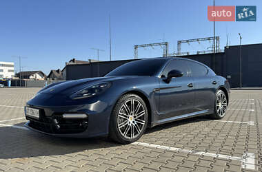 Фастбэк Porsche Panamera 2014 в 