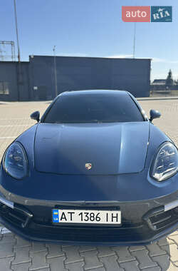 Фастбэк Porsche Panamera 2014 в 