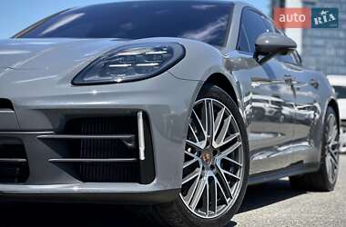 Фастбэк Porsche Panamera 2024 в 