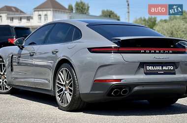 Фастбэк Porsche Panamera 2024 в 