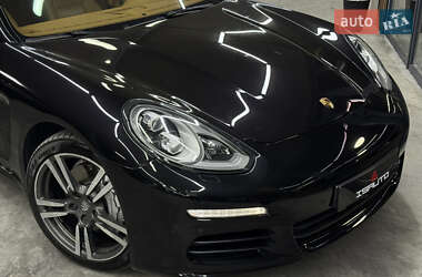 Фастбэк Porsche Panamera 2013 в 