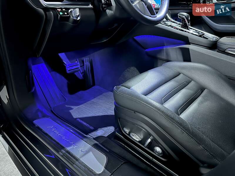 Фастбэк Porsche Panamera 2018 в Днепре