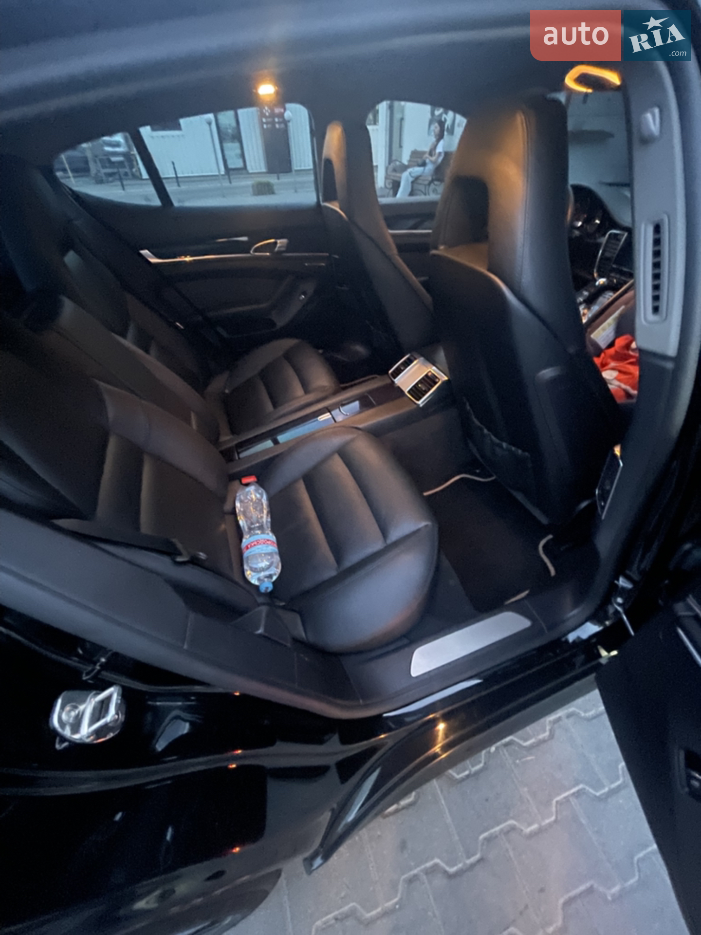2011 Porsche Panamera - мініатюра 10