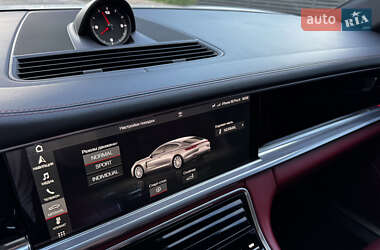 Фастбэк Porsche Panamera 2018 в 