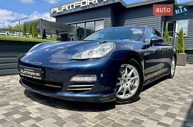 Фастбэк Porsche Panamera 2012 в Киеве