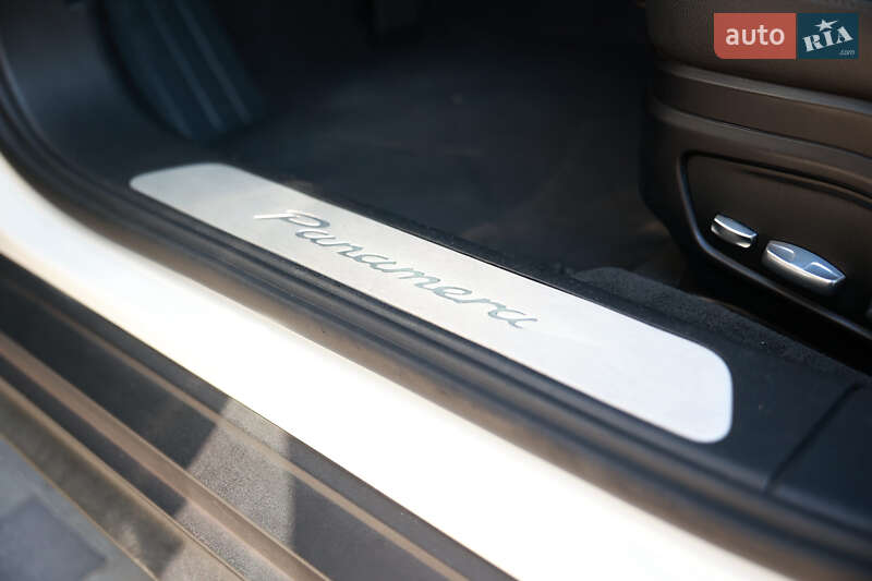 Фастбэк Porsche Panamera 2019 в Хмельницком фото 25 Фастбэк Porsche Panamera 2019 в Хмельницком