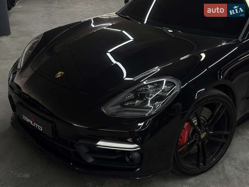 Универсал Porsche Panamera 2017 в Одессе