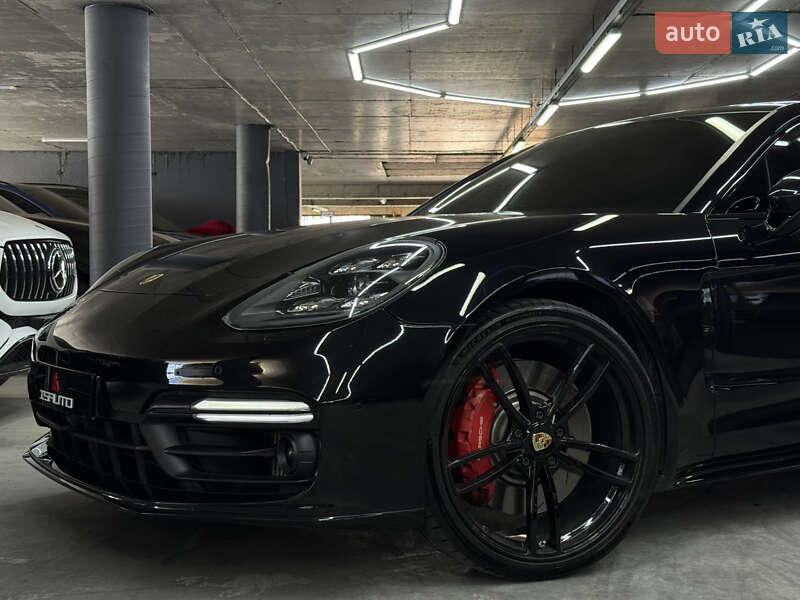 Универсал Porsche Panamera 2017 в Одессе
