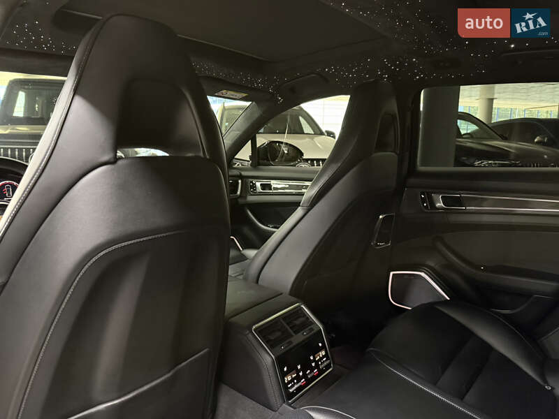 Универсал Porsche Panamera 2017 в Одессе