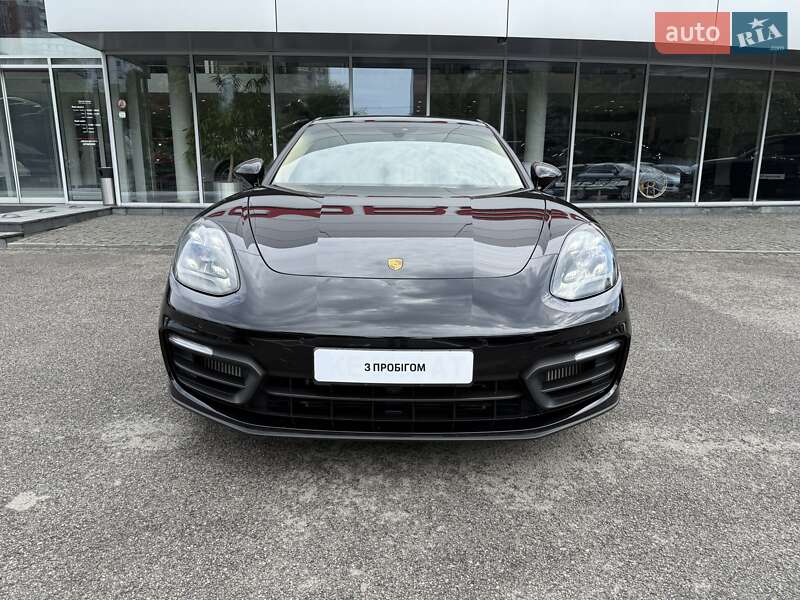 Фастбэк Porsche Panamera 2022 в Днепре