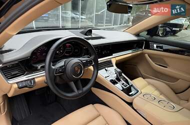 Фастбэк Porsche Panamera 2022 в 