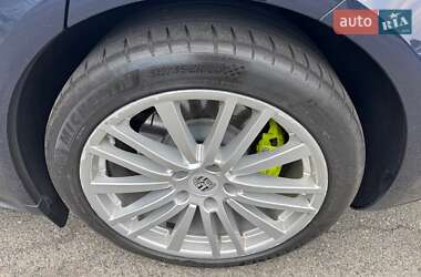 Фастбек Porsche Panamera 2018 в Києві
