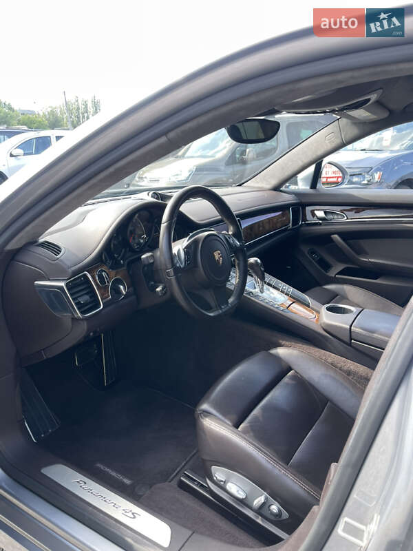 Фастбек Porsche Panamera 2013 в Черкасах фото 7 Фастбек Porsche Panamera 2013 в Черкасах