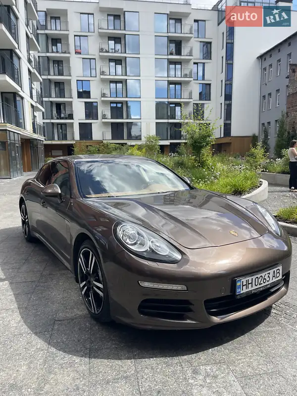 Porsche Panamera