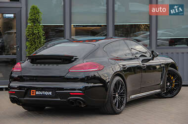Фастбек Porsche Panamera 2014 в Одесі
