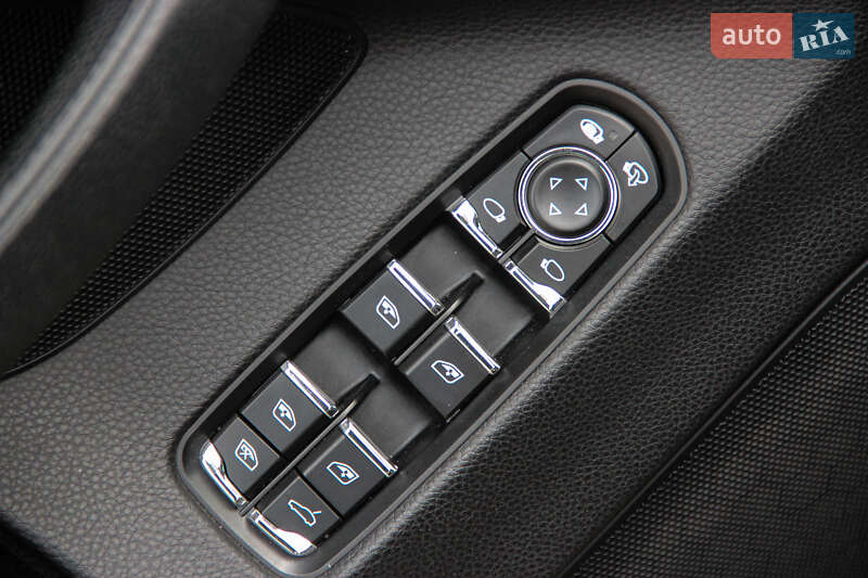 Фастбэк Porsche Panamera 2014 в Одессе
