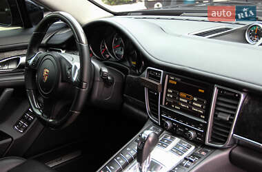 Фастбек Porsche Panamera 2014 в Одесі