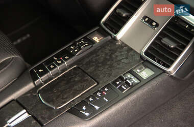 Фастбек Porsche Panamera 2014 в Одесі