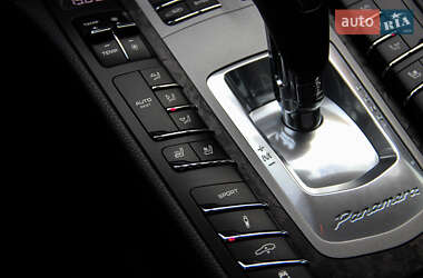 Фастбек Porsche Panamera 2014 в Одесі