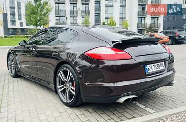 Фастбэк Porsche Panamera 2011 в 