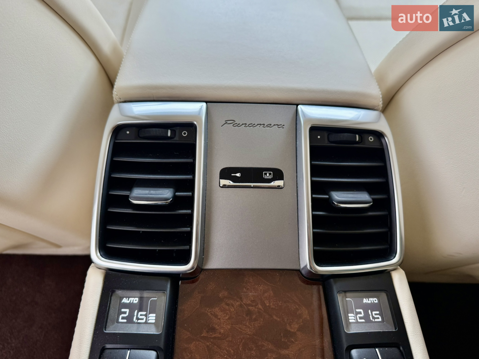 2011 Porsche Panamera - мініатюра 73