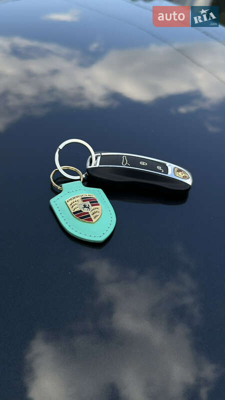 Фастбэк Porsche Panamera 2018 в Днепре